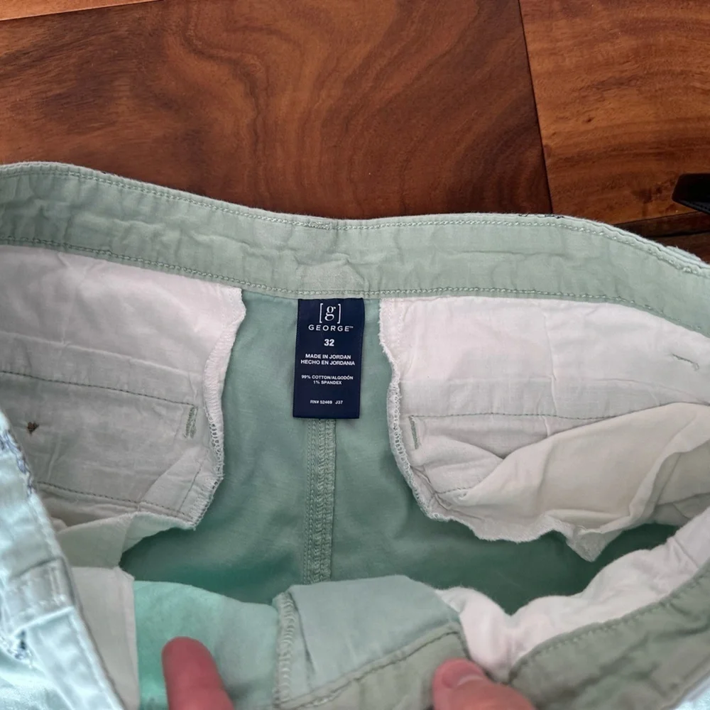 George Mint Green Luau Girl Patterned Shorts size 32